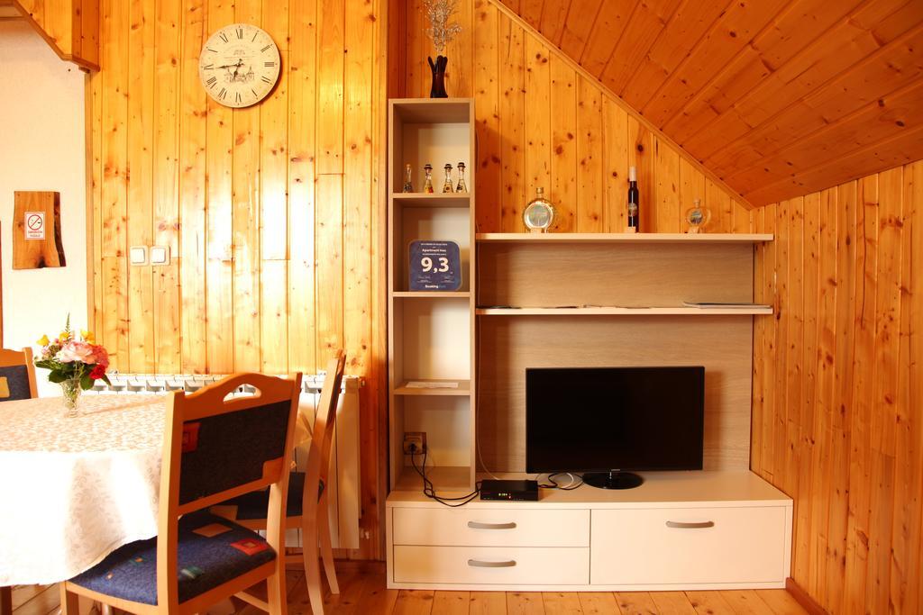 Apartment Ines Smoljanac Εξωτερικό φωτογραφία